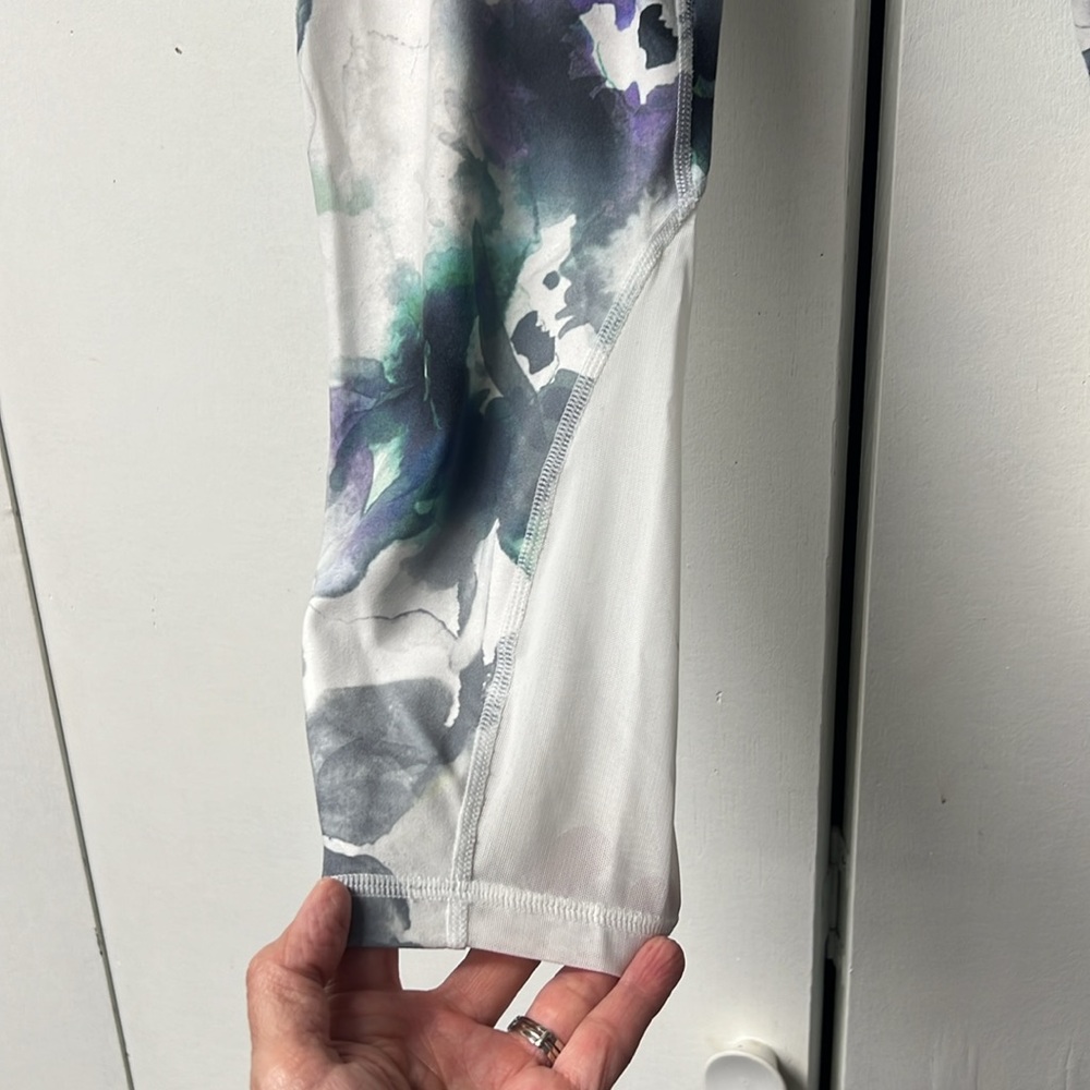 Athleta Watercolor Floral 3/4 length Leggings in Purple and Green Shades. - Picture 3 of 7